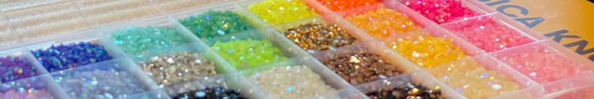 How to Host a Book Bedazzling Night ✨